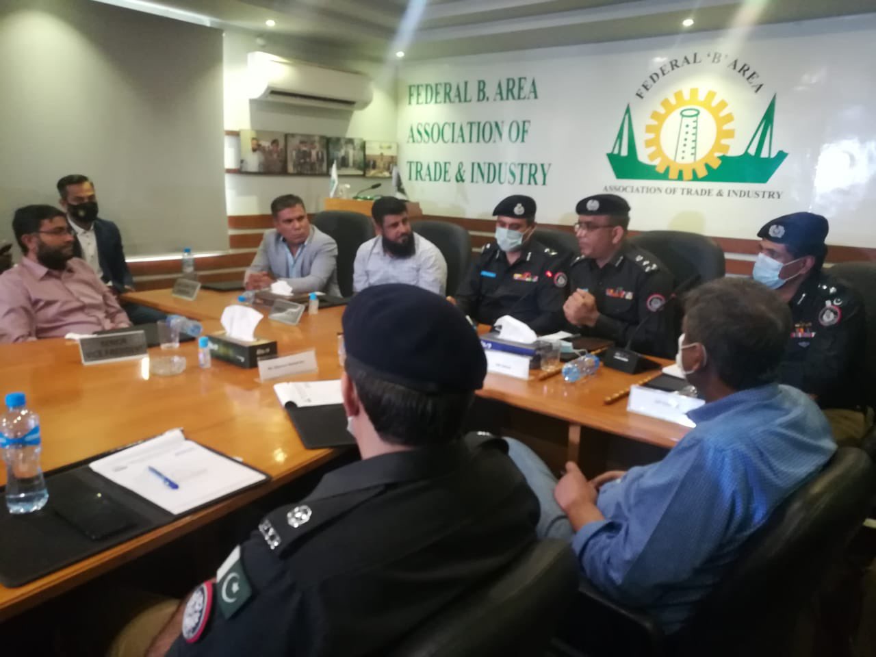 Karachi Police Chief Visits FBATI Office and Met the Delegation of Business Community