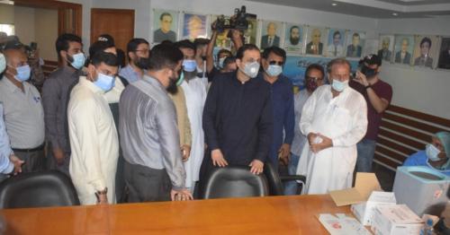 Barrister Murtaza Wahab Inaugurates COVID-19 Vaccination Centre at FBATI